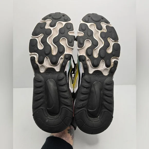 Nike | Air Max 270 React 'Bright Violet' sporty activewear sneakers | WMS 7.5 - Picture 14 of 14